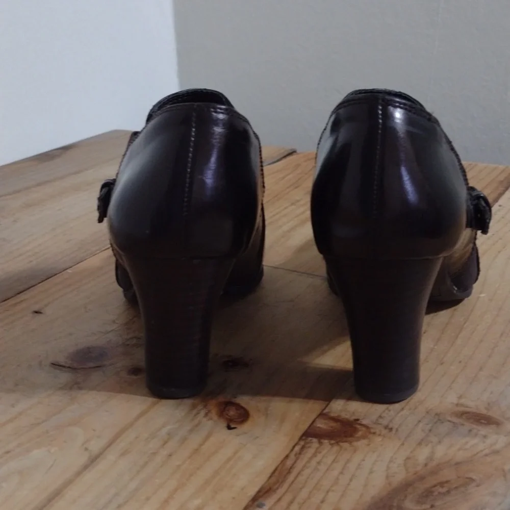 Nickels Faux Leather Square Toe Ankle Booties w/ Buckle Size 9